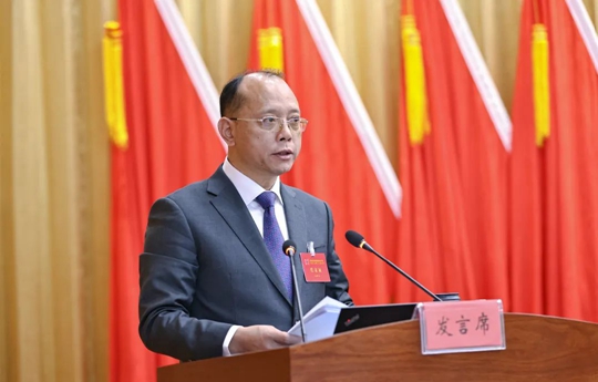 宜化集團(tuán)2023年度總結(jié)表彰、改革創(chuàng)新暨七屆三次職工代表大會(huì)開幕(圖4)