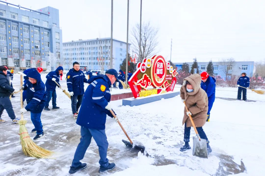 內蒙宜化：迎風戰(zhàn)雪保安全，勠力同心促生產(chǎn)(圖2)