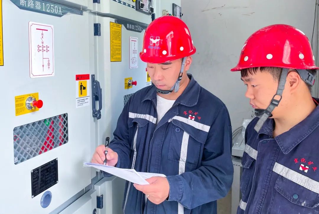 【宜化榜樣】宜化礦業(yè)余鵬程：不遺余力，用匠心書寫奮進(jìn)青春(圖4)