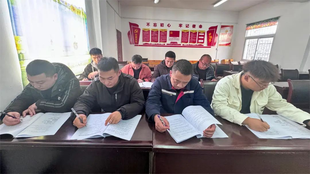 宜化礦業(yè)：強化教育培訓提技能，新工分級管理見實效(圖2)