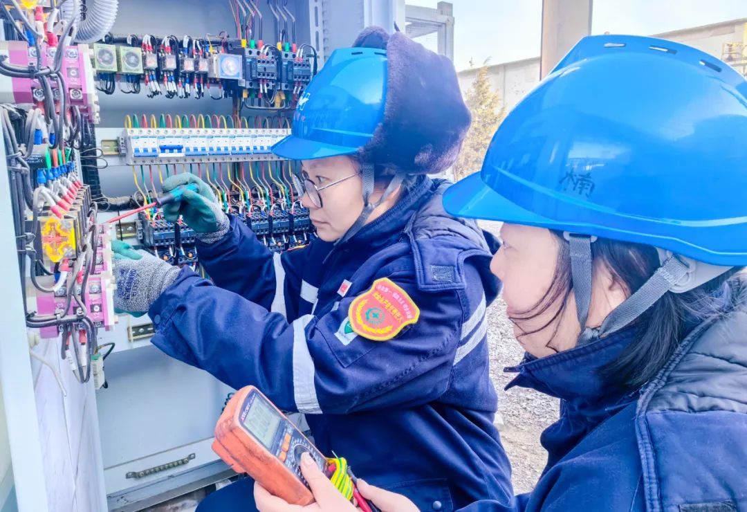 【宜化榜樣】?jī)?nèi)蒙宜化牧斯：心懷熱愛，在電儀崗位綻放光彩(圖4)
