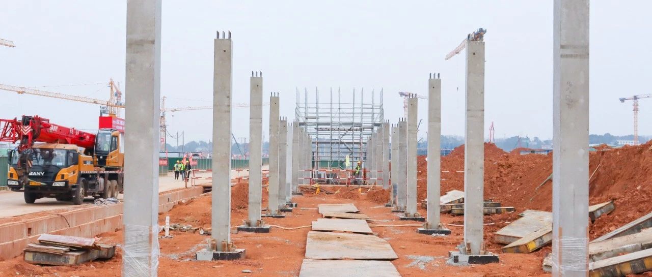 工程建設跑出加速度！磷化工項目預制管廊開始安裝